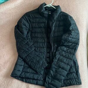 Old Navy black thin puffer jacket